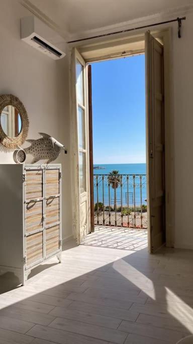 Magellano Suite. Fronte Mare + Free Park + Wi-Fi Porto Empedocle Luaran gambar